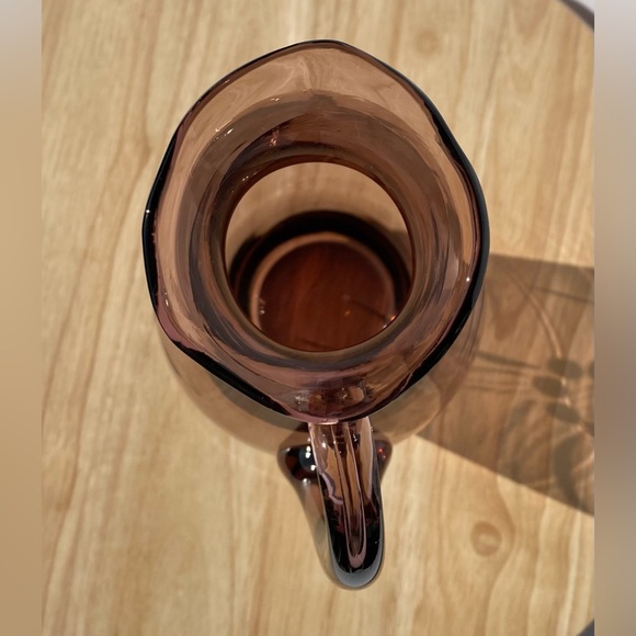 Vintage Amethyst Pitcher Art Glass Etched Detailing Gorgeous Perfect Condition - Picture 8 of 8